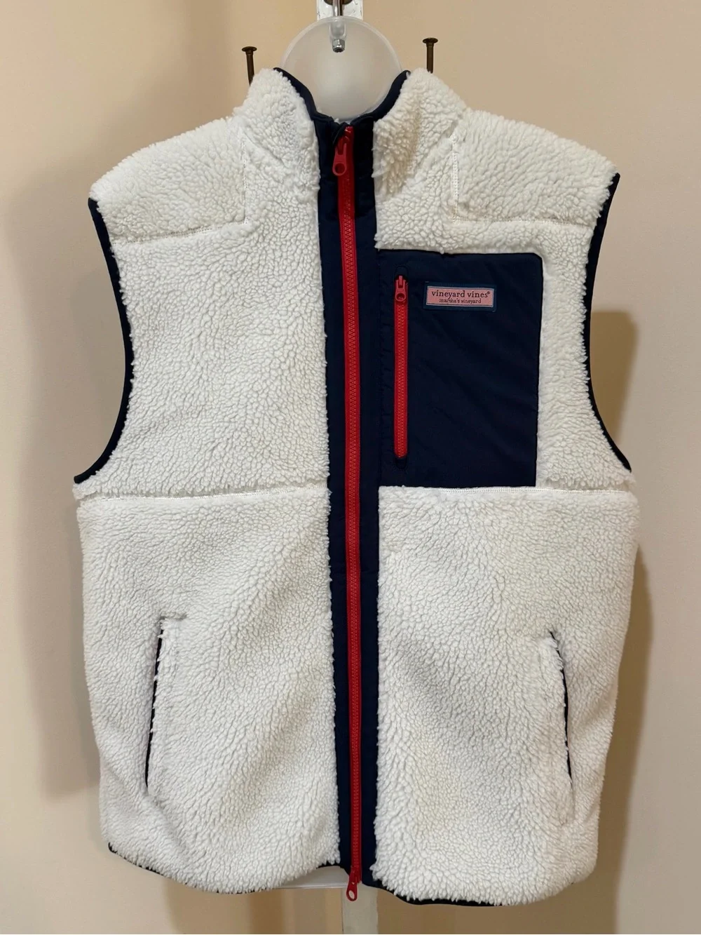 NEW VINEYARD VINES ON-THE-GO SUPER SHERPA FULL ZIP HIGH PILE VEST MARSHMALLOW LG